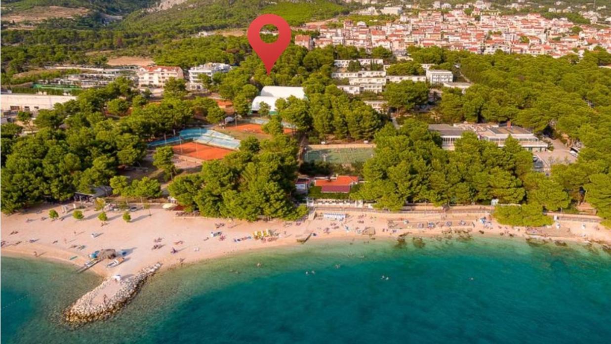 Apartments And Mobile Homes Makarska Esterno foto